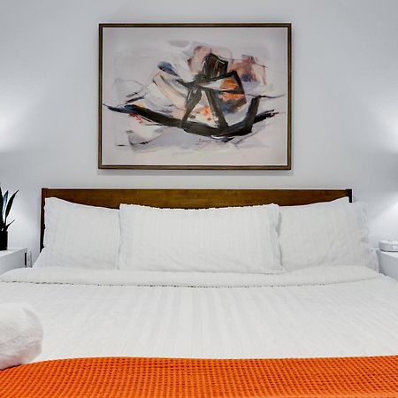 Artsy - A Birdy Vacation Rental San Antonio Exteriér fotografie