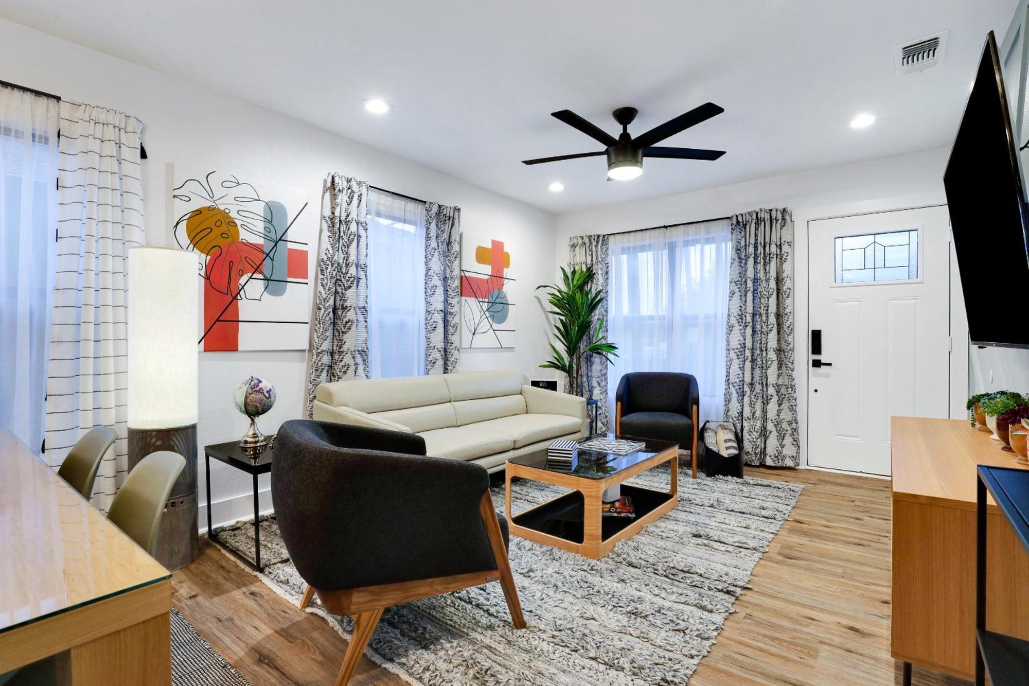 Artsy - A Birdy Vacation Rental San Antonio Exteriér fotografie