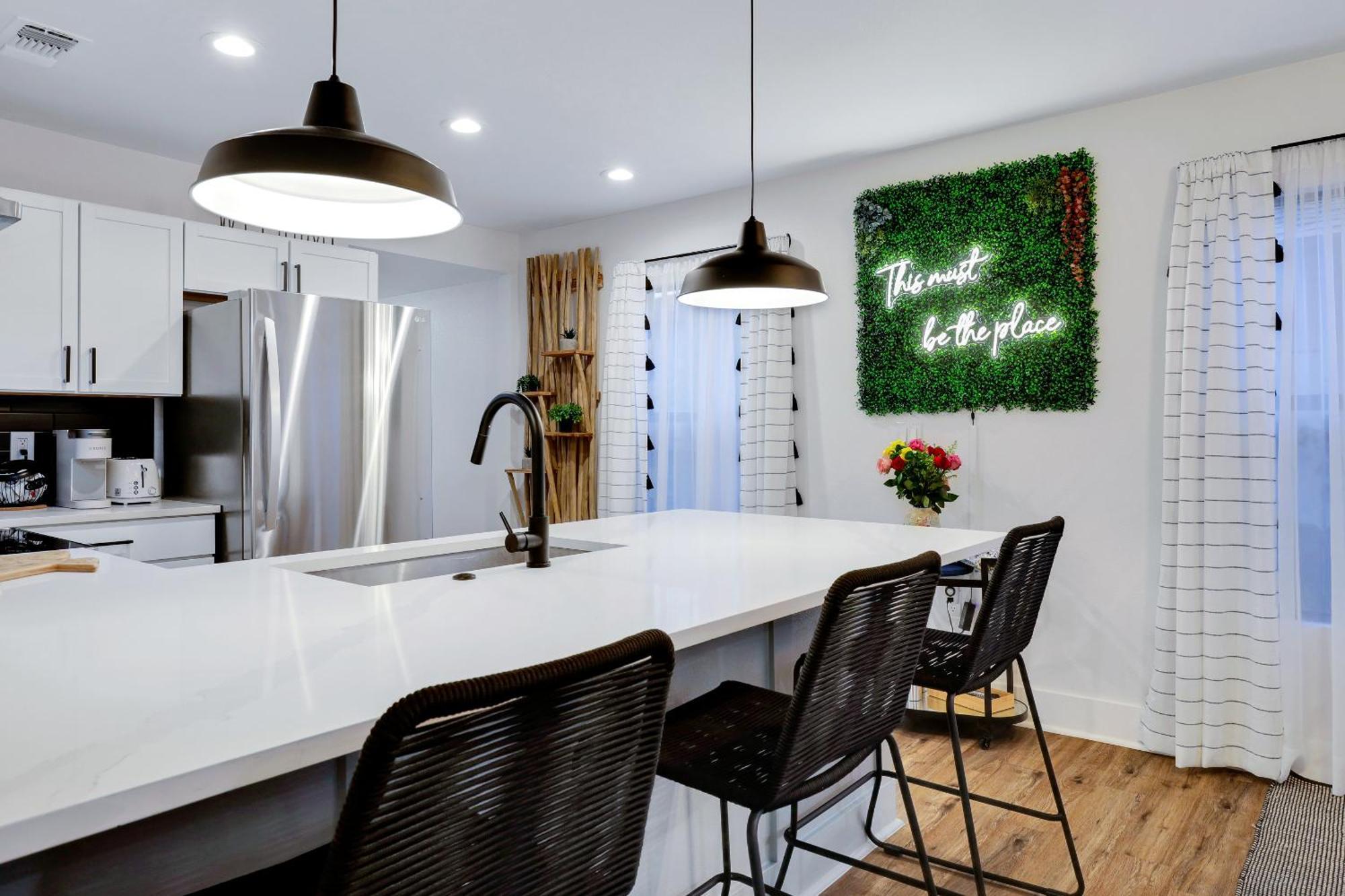 Artsy - A Birdy Vacation Rental San Antonio Exteriér fotografie