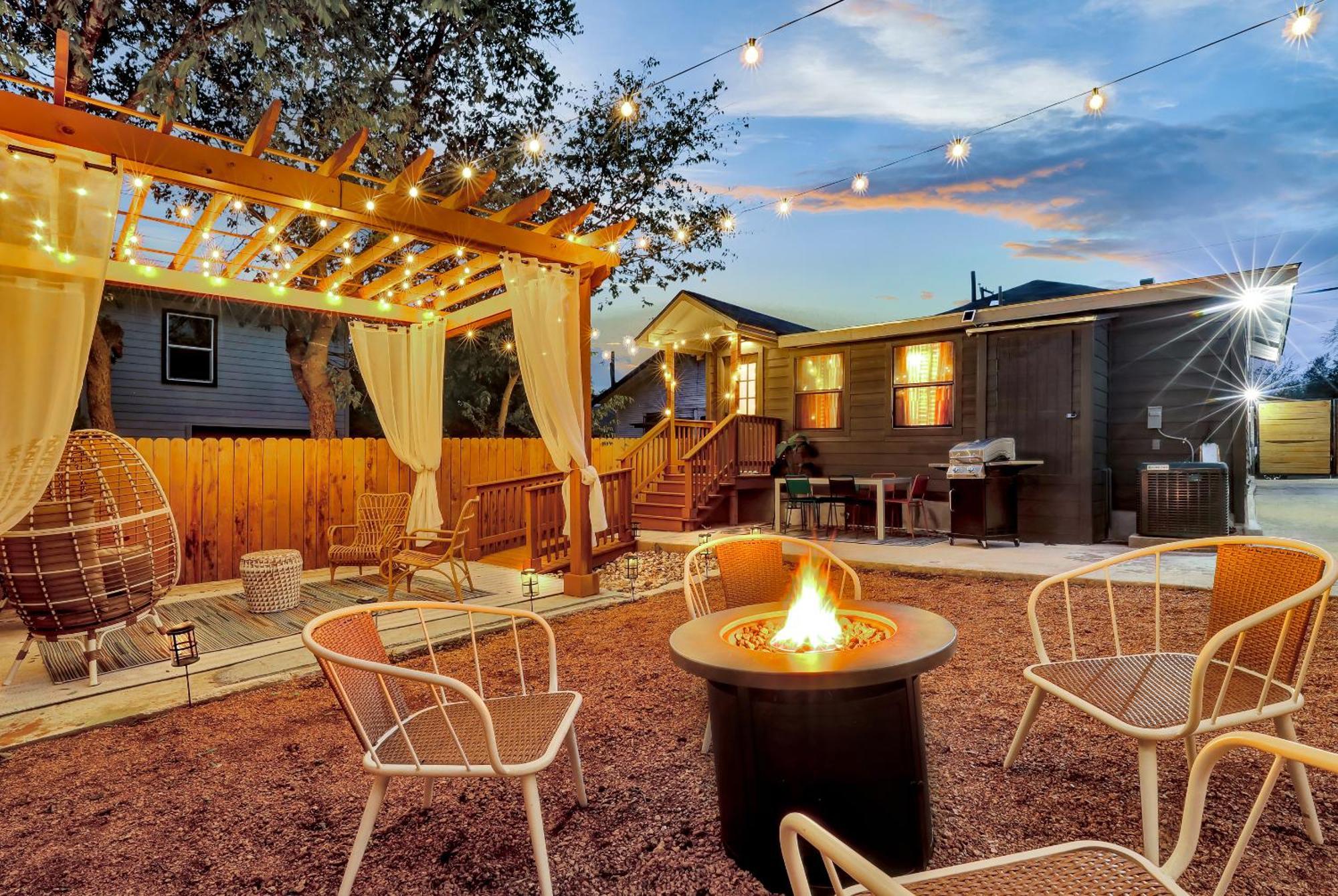 Artsy - A Birdy Vacation Rental San Antonio Exteriér fotografie